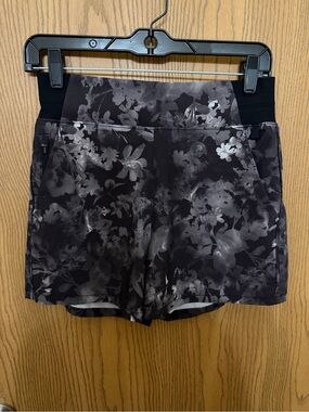 Athleta Women’s Black Floral Athletic Shorts with Wide Waistband Size 0